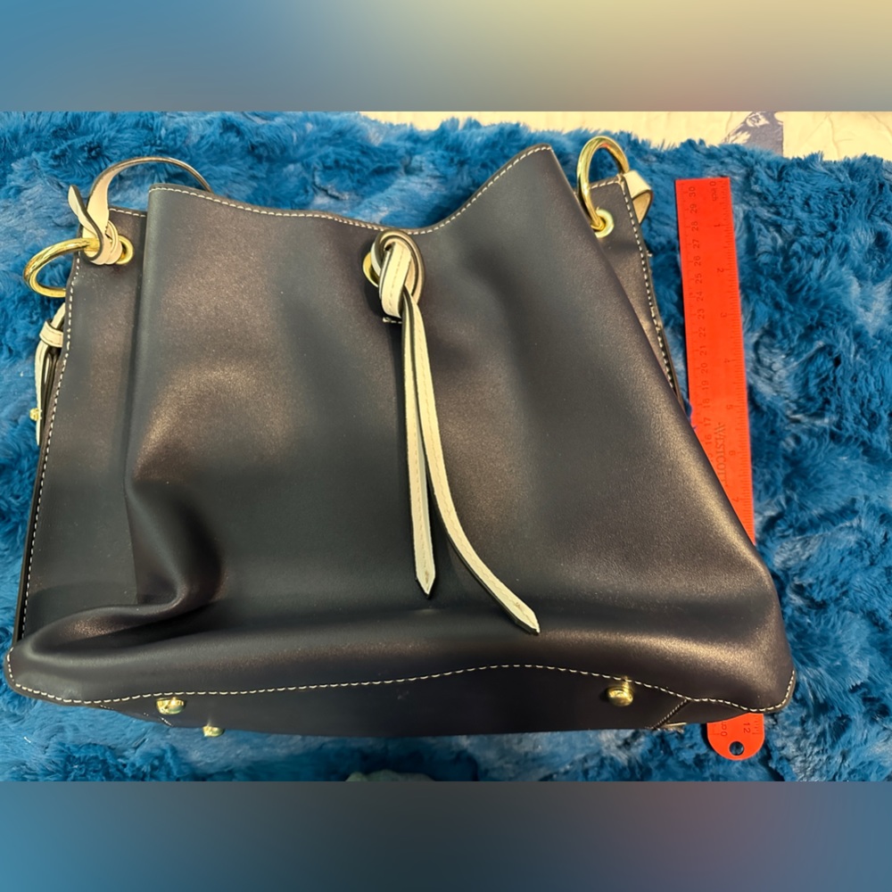 London Fog purse